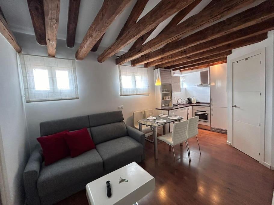 Emblematic Flat In Madrid Central - Arenal Exterior photo